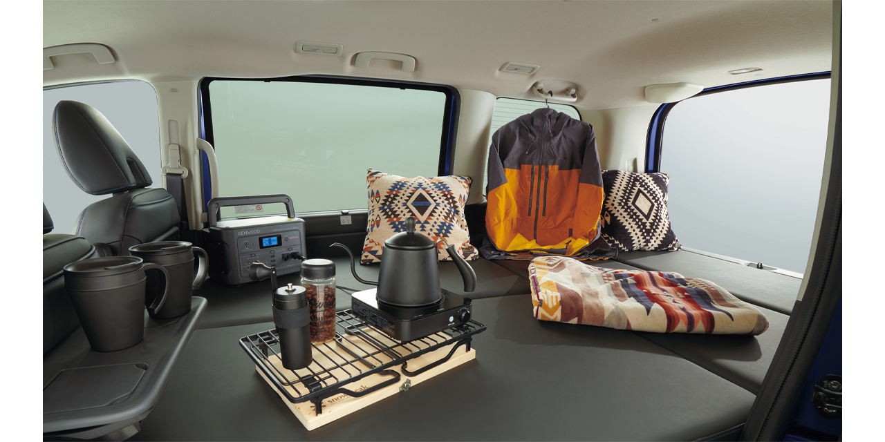 セレナ マルチベッド　キャンプでの使用イメージ